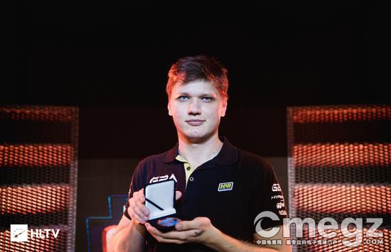  s1mple